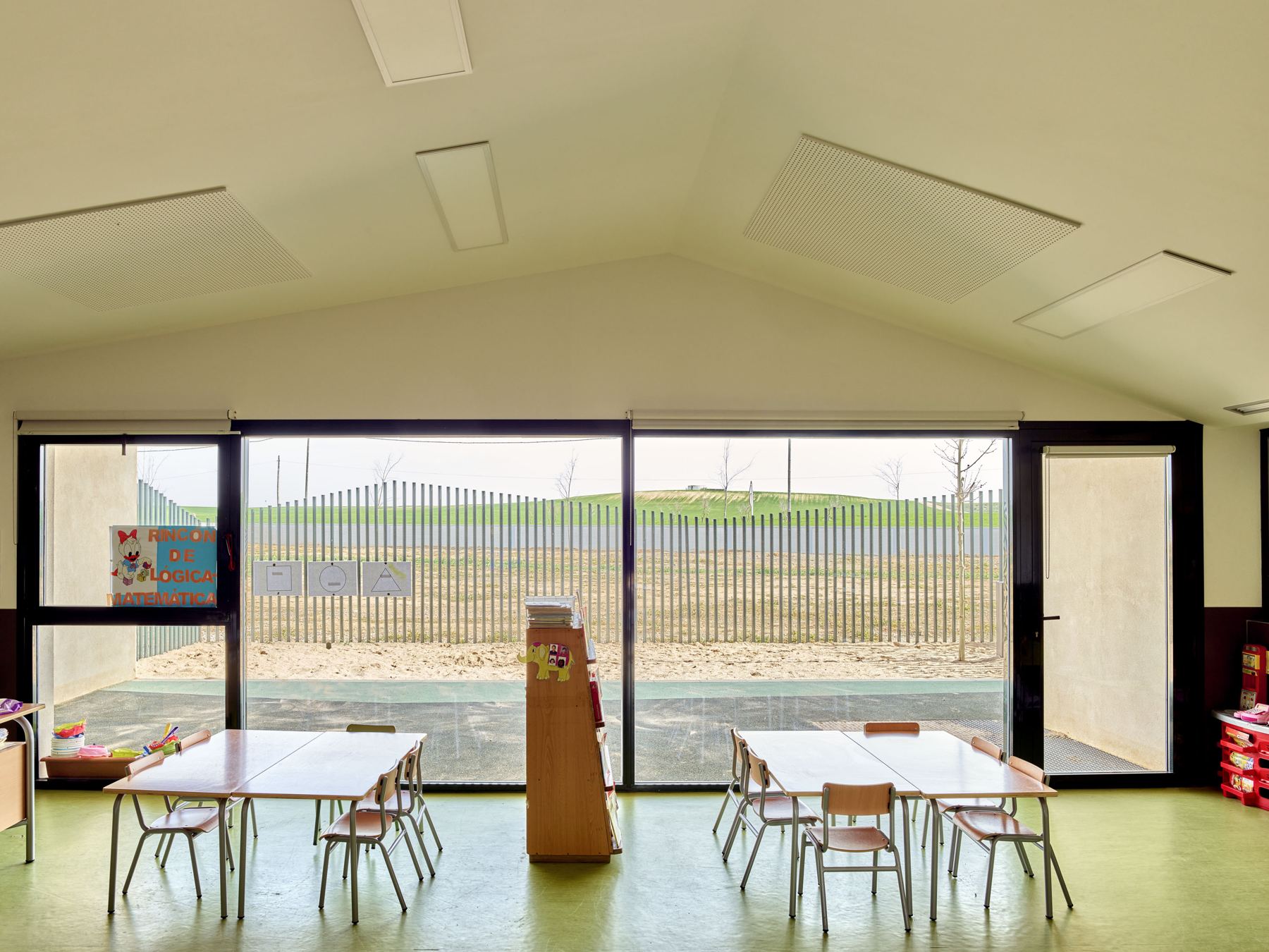 Colegio infantil, Villatobas, Toledo. Imagen 4